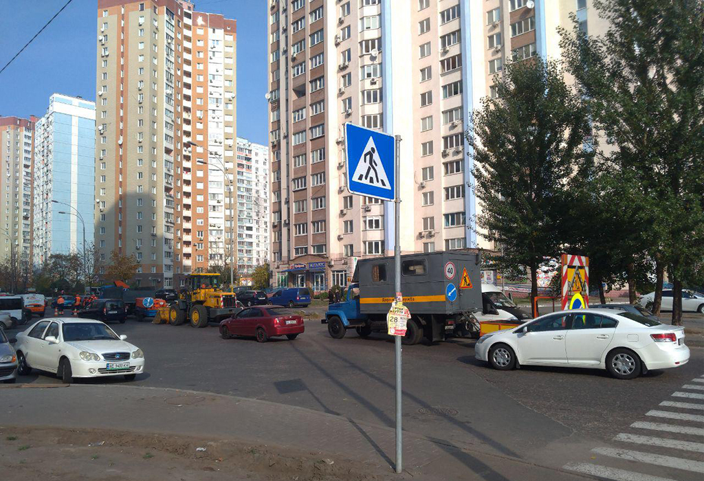 ямковий ремонт ШЕУ Дарницького р-ну Київ Драгоманова,2(АШАН) vkd.kiev.ua ямковий ремонт ШЕУ Дарницького р-ну Київ Драгоманова,2(АШАН)